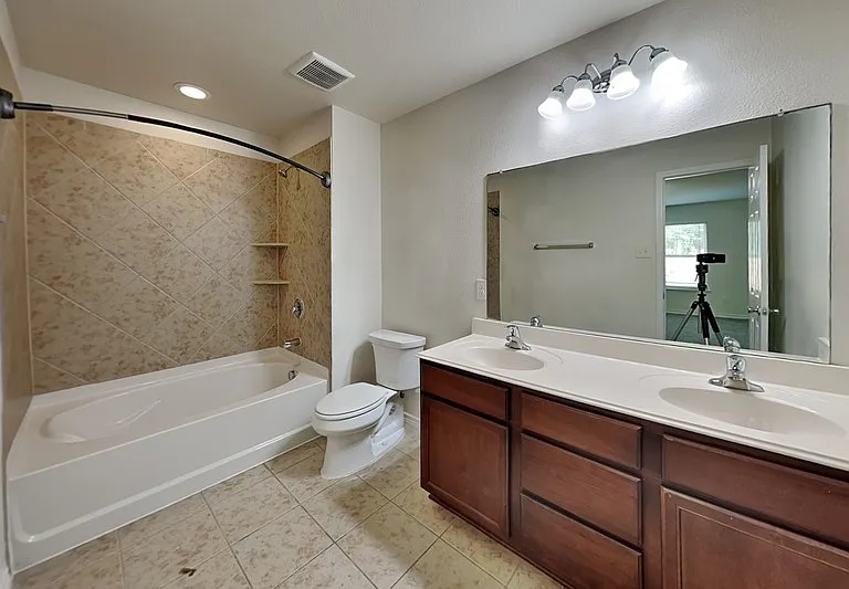 14625 Briarcrest Dr — Photo 9