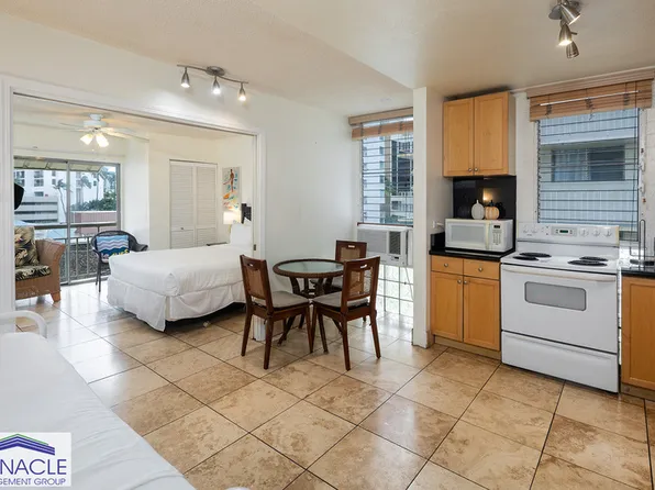 240 Liliuokalani Ave, Honolulu, HI