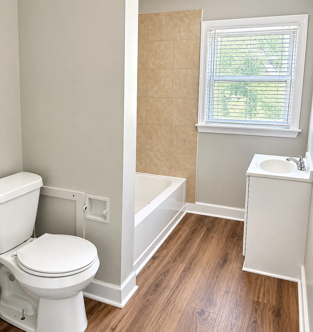 3 bed, 1244 sqft, $1,350 — Photo 3