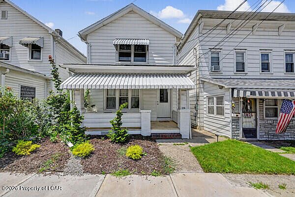 Listing photo 2