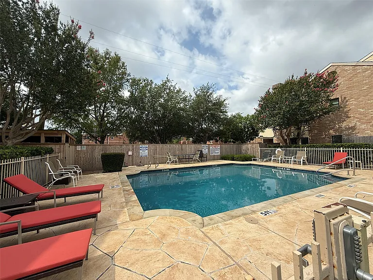 777 Bering Dr #745A — Photo 25
