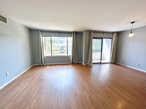 700 Westmount Dr, West Hollywood, CA