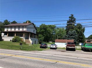 1302 Gringo Rd, Aliquippa, PA 15001