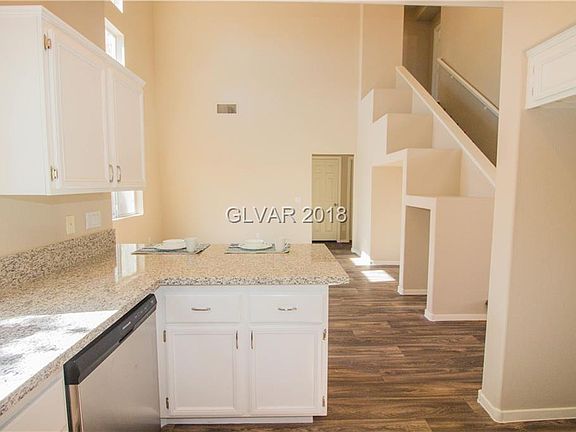 3rd image of 10361 Sloping Hill Ave