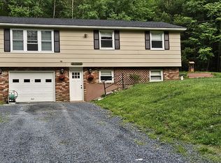 13 Leet Dr, Claremont, NH 03743