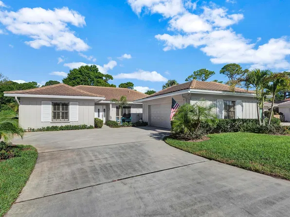 110 Prestwick Cir, Vero Beach, FL 32967