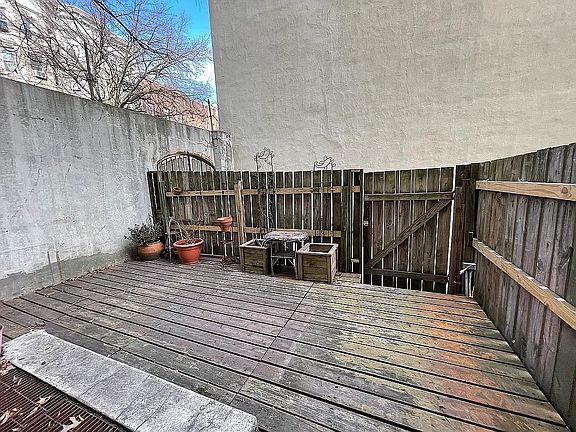 3rd image of 343 Carlton Ave APT 1A