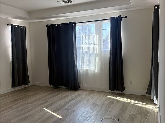 4th image of 1949 Canopy Ln