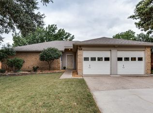 2009 Cologne Dr, Carrollton, TX 75007