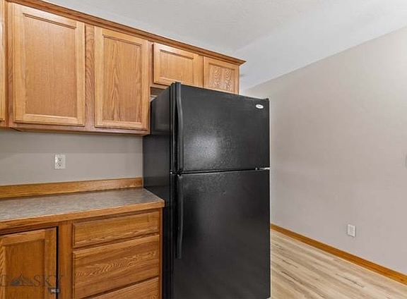 5th image of 2953 N 27th Ave APT 15