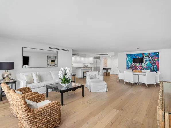 100 Worth Avenue #220, Palm Beach, FL 33480