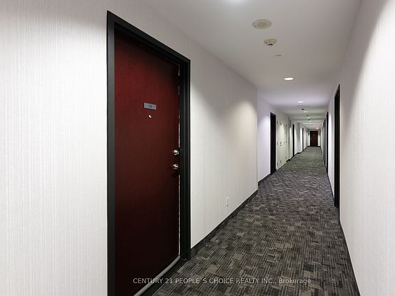 4th image of 1328 Birchmount Rd #706