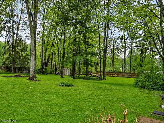 4th image of 5026 Lear Nagle Rd