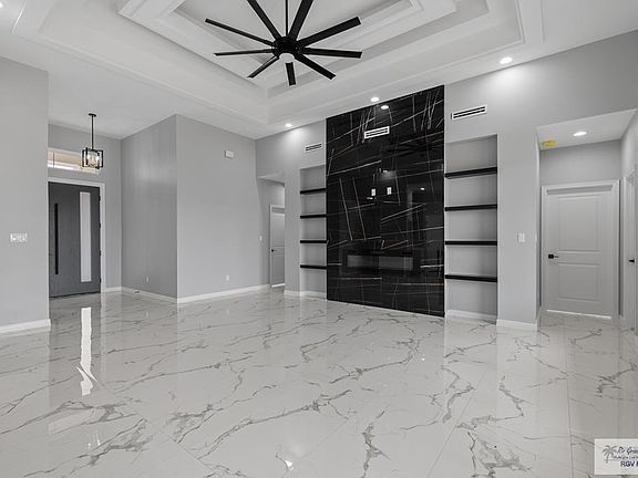 3rd image of 5917 Willow Palm Ct