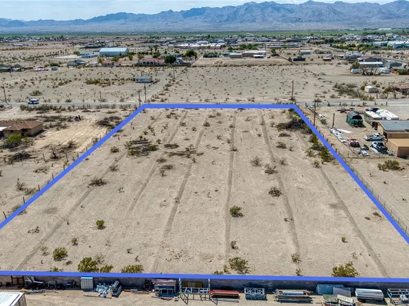 5320 S Calle Del Media, Fort Mohave, AZ 86426