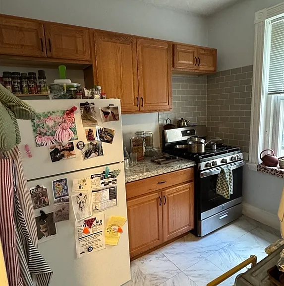 87 Gordon St #8 — Photo 6