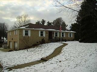 1st image of 1799 Rosewood Dr NE