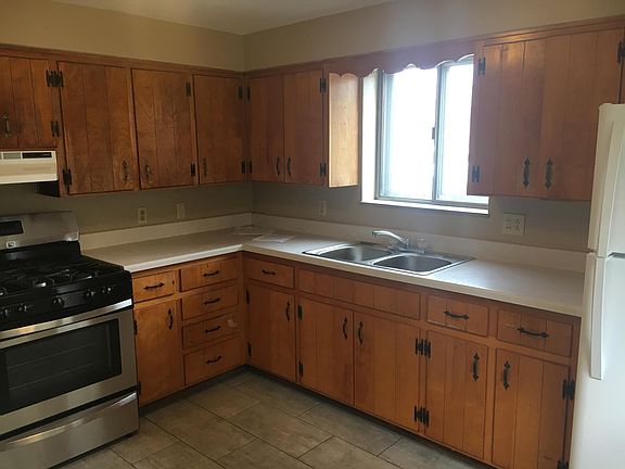 2nd image of 410 Themis St APT A