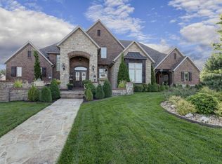 1404 N Rich Hill Cir, Nixa, MO 65714