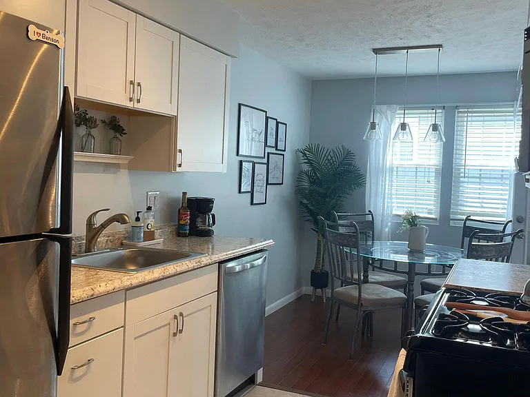 310 Carla Dr — Photo 10