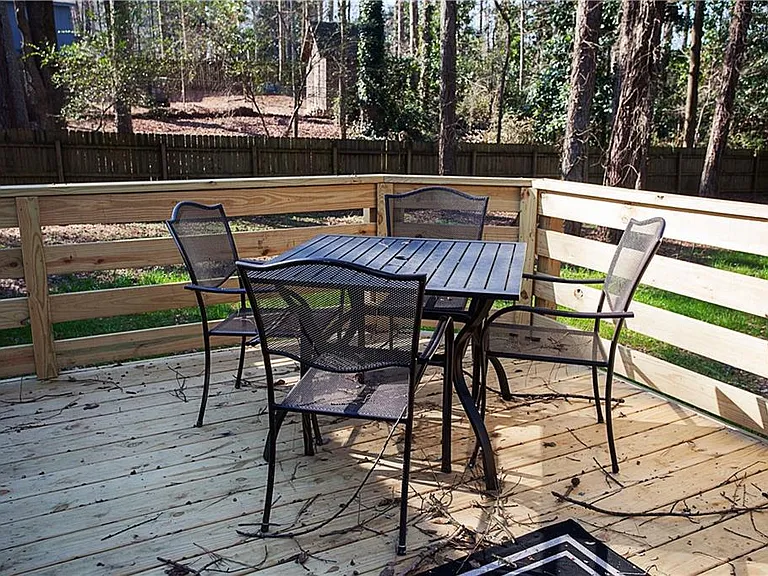 387 Michael Dr — Photo 34