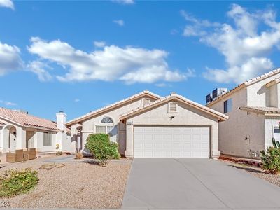 7020 Old Village Ave, Las Vegas, NV, 89129