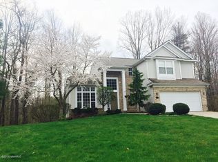 18569 Woodduck Dr, Spring Lake, MI 49456