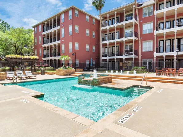 2400 McCue Rd APT 118, Houston, TX 77056