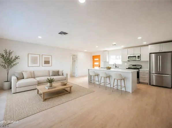 906 Baker Ave, Las Vegas, NV 89108