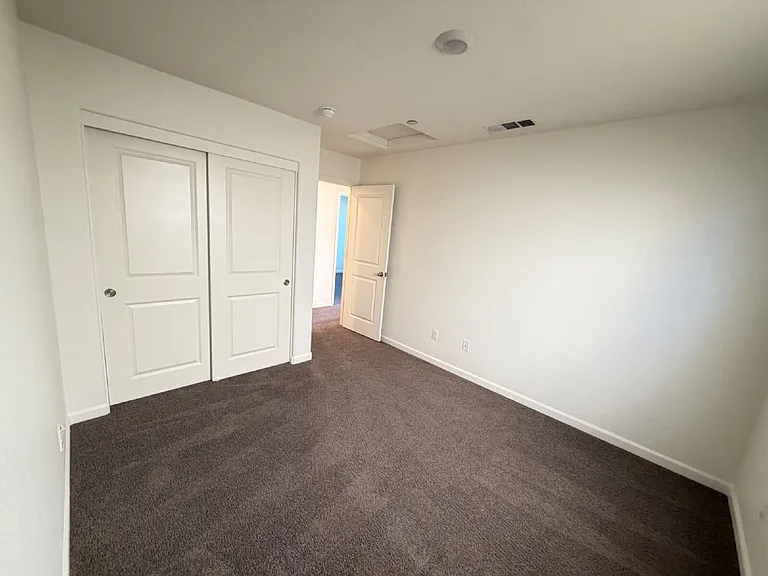 4293 Korbel Ave — Photo 33