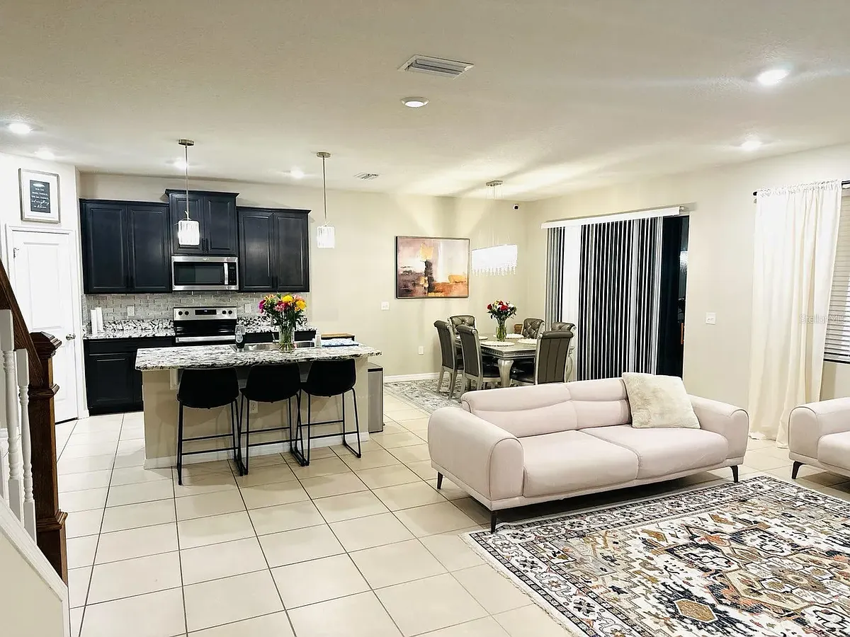 Photo 2 of 6 - 8654 Bower Bass Cir - Wesley Chapel, FL Building Photo - 8654 Bower Bass Cir
