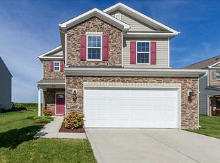 3374 Firethorn Dr, Whitestown, IN 46075