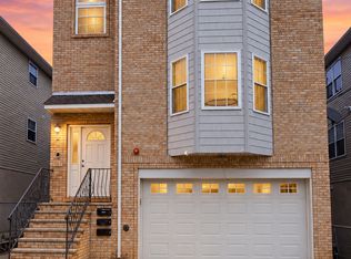 17 Stanton St #3, Newark, NJ 07114