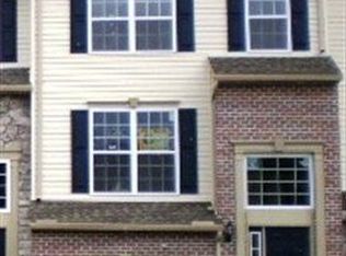 1224 Ledge Dr, York, PA 17408