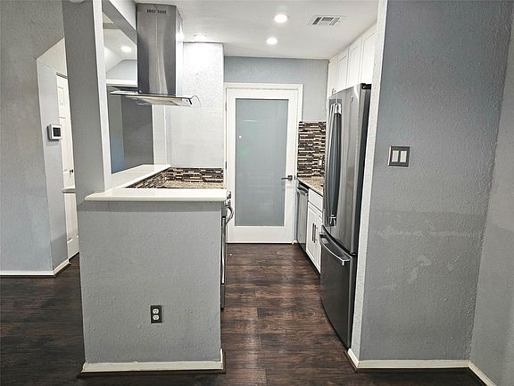 4th image of 3566 Ocee St