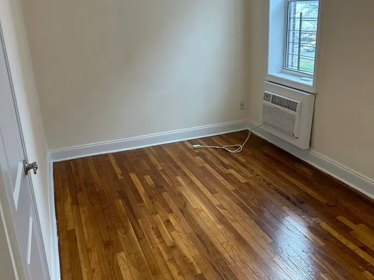 1461 Shore Pkwy #5H — Photo 4