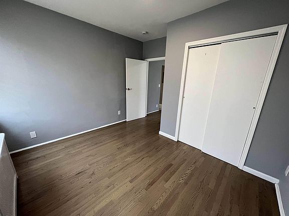 5th image of 140 Centre Ave Floor 2
