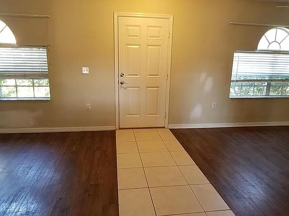 4th image of 4040 Scotland St