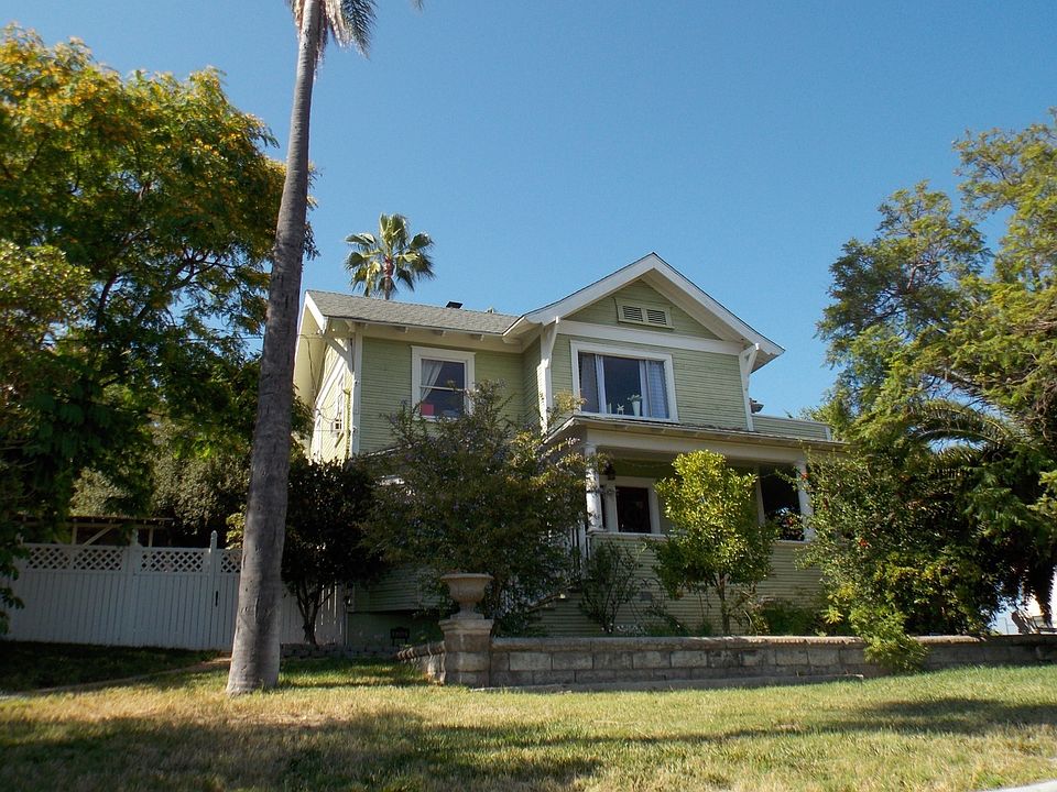 1st image of 8302 Orchard Ave #4