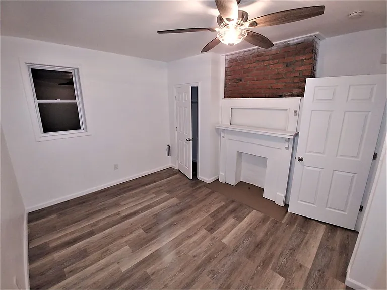 491 Norton Street — Photo 9
