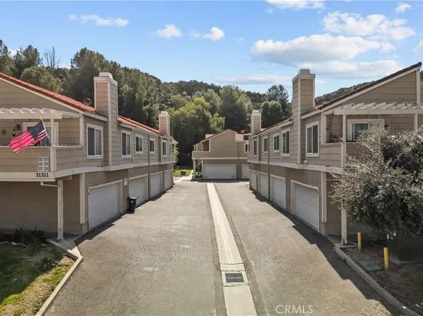 31315 The Old Rd Unit G, Castaic, CA 91384