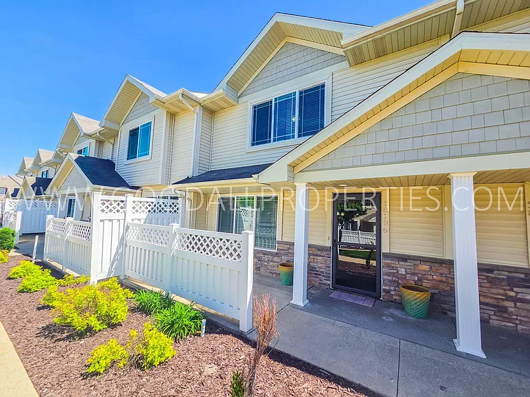 8601 Westown Pkwy #28106 — Photo 1