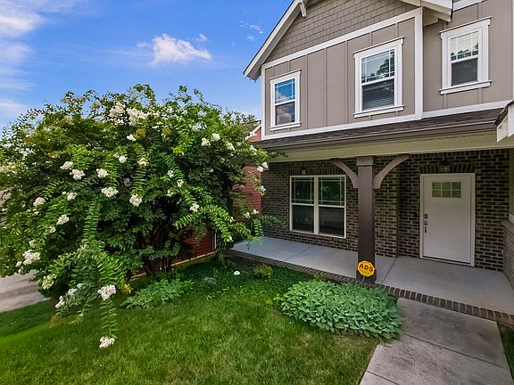 2nd image of 1276 Bridgeview Dr