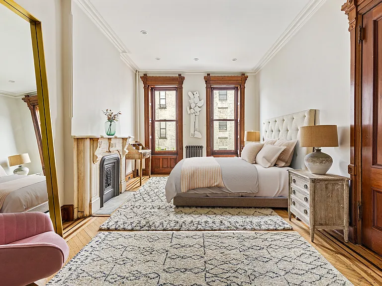 153 Hancock St #TWNHS — Photo 11