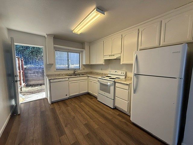 1st image of 20290 Jamestown Rd #2
