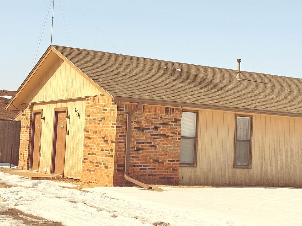 1st image of 2529 & 2531 E Cedar Ave