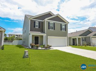 127 Auditorium Rd, Bluffton, SC 29909