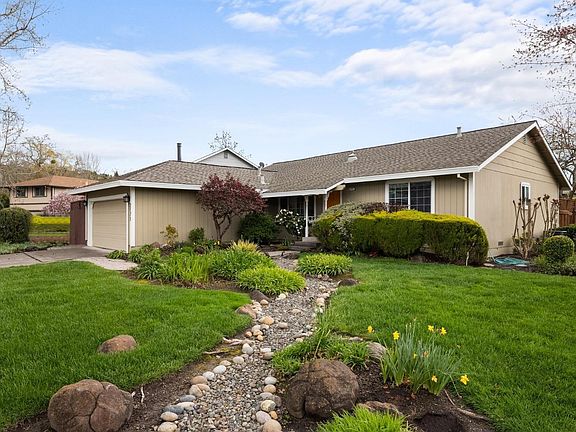 5th image of 2171 Alejandro Drive