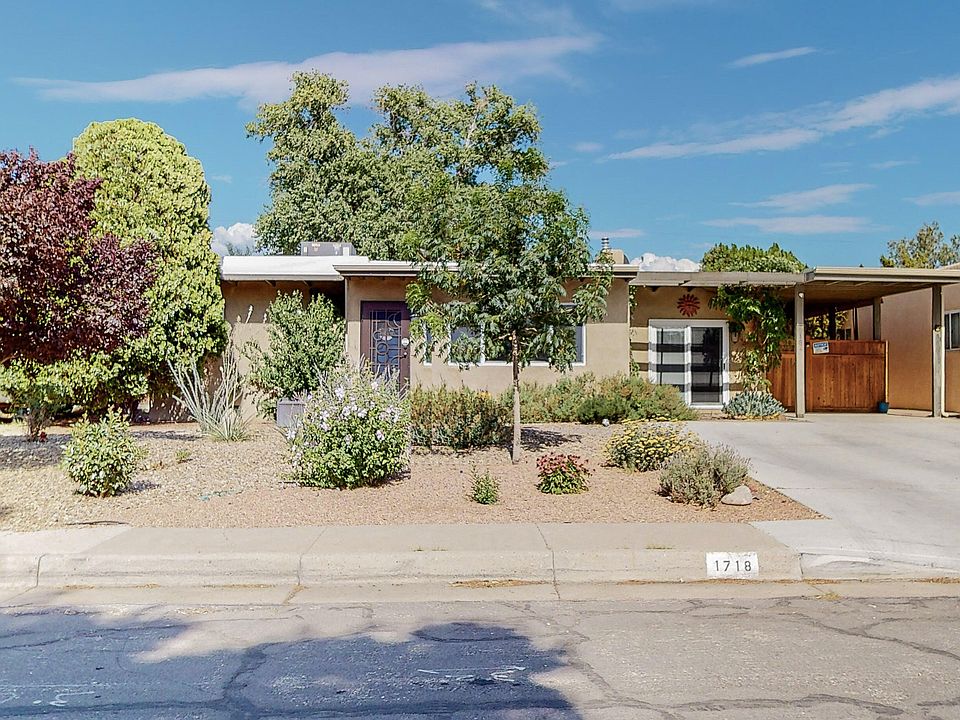 1st image of 1718 Solano Dr NE
