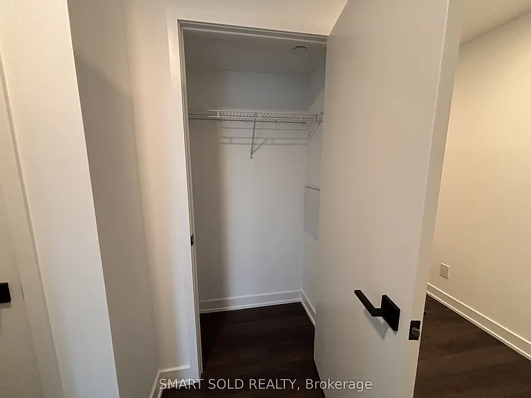 609 Sherbourne St #1102 — Photo 5